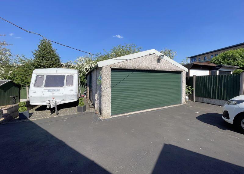 Double Garage 