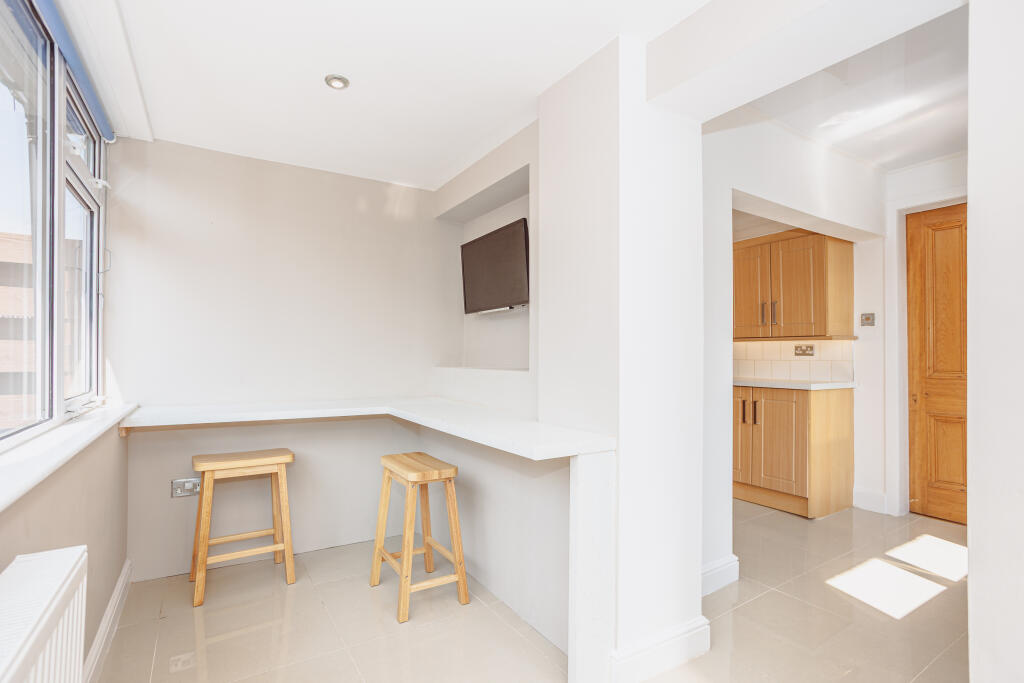 Breakfast Area/Kitchen