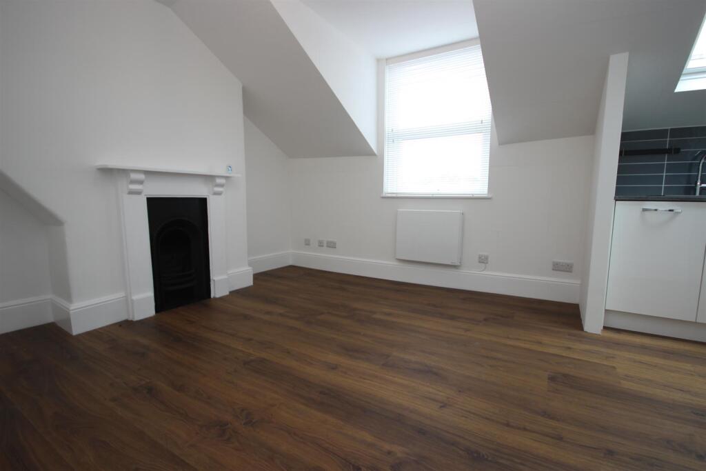 Open Plan Living 4.JPG
