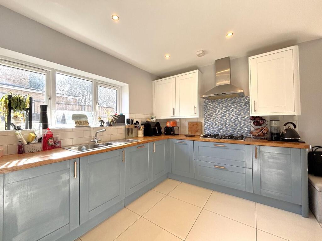 Kitchen.jpeg