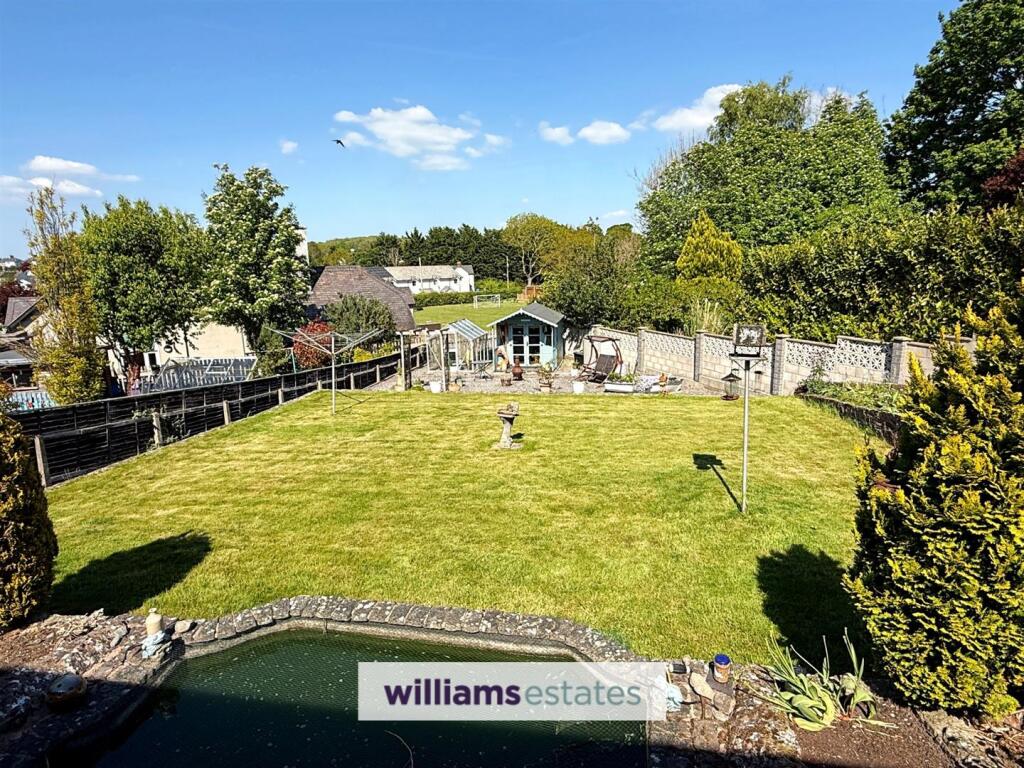 Rear garden