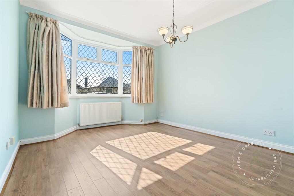 Caegwyn Road, Heath, Hern Crabtree (3).jpg