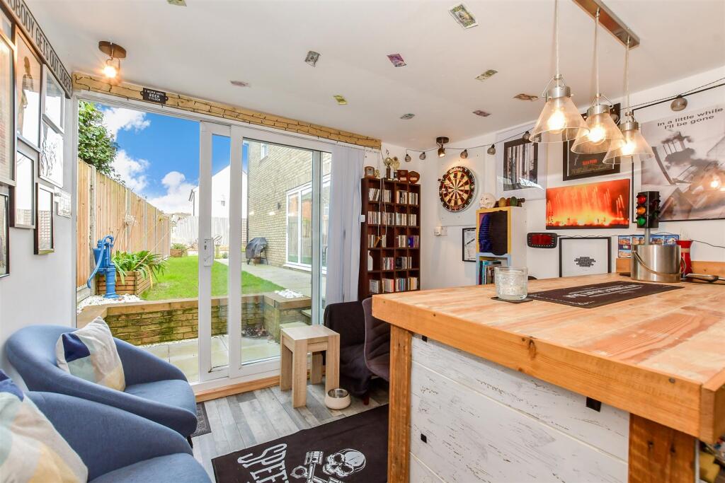 Workshop/Outbuildings