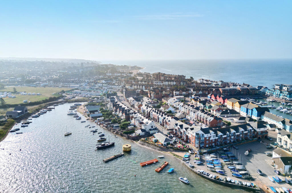 1325671-2-6883b53...