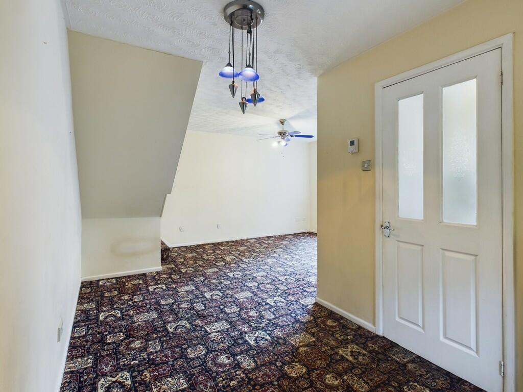 CAM03974G0-PR0022...