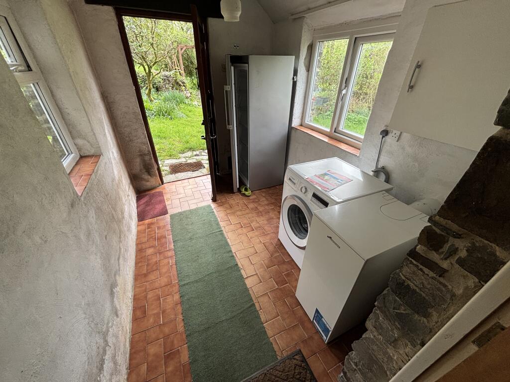UTILITY ROOM T202508041512.jpg