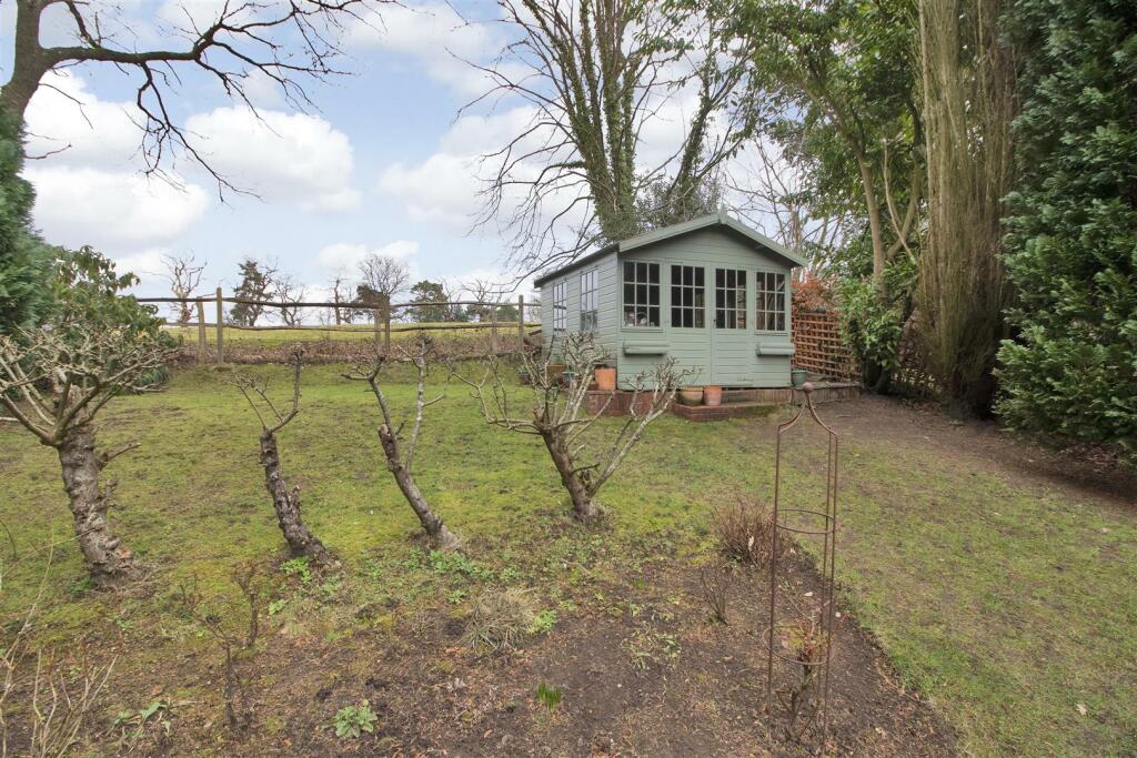 Rear Garden Additional.jpg