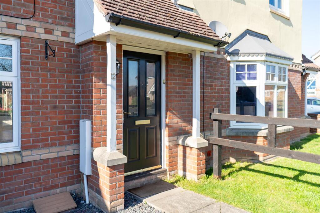 12 Heasman Cl, Newmarket-02537.jpg