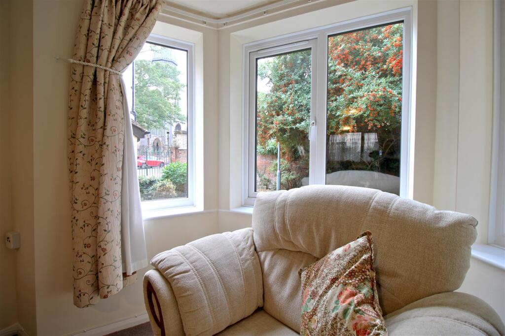 Lounge View