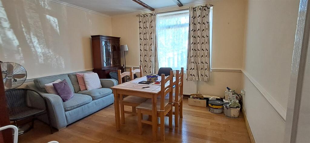 Reception Room: