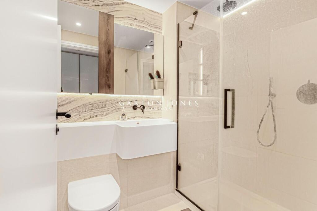 Ensuite