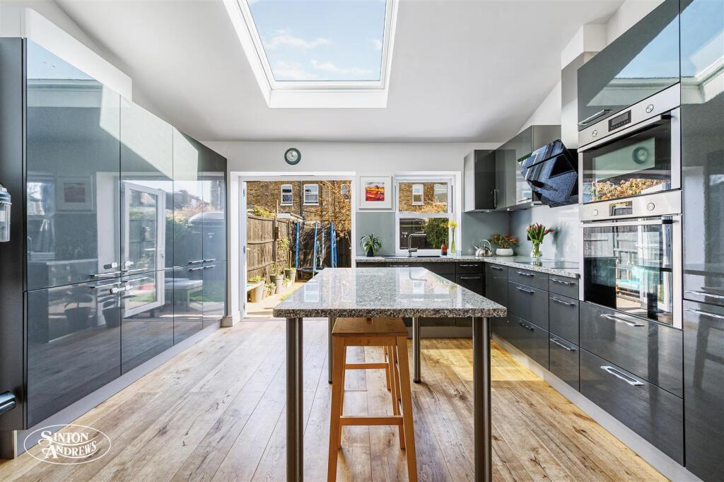 13 Chamberlain Road-6.jpg