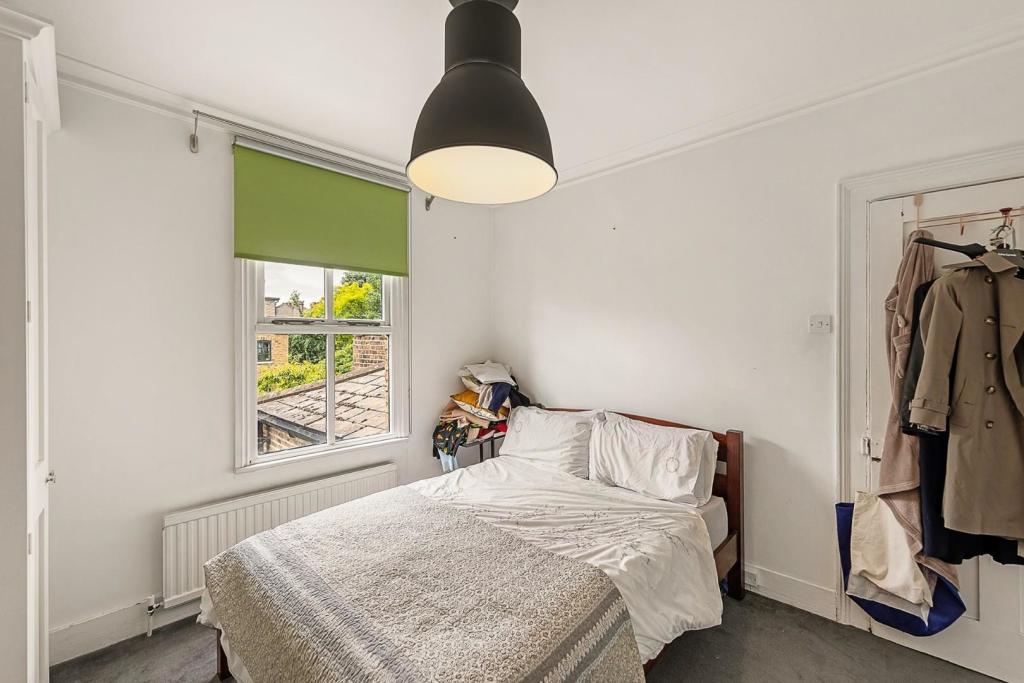 Bedroom (4).jpg