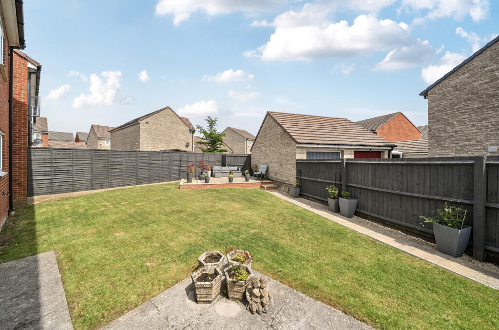 131307886855533a10952