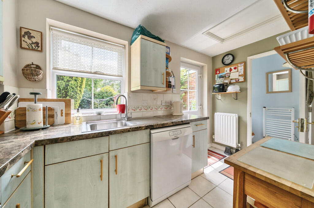 1318104-21-68653c...