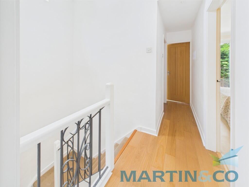 CAM01870G0-PR0168...