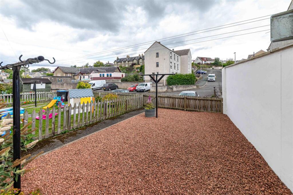 67 Back Row Selkirk 29.jpg