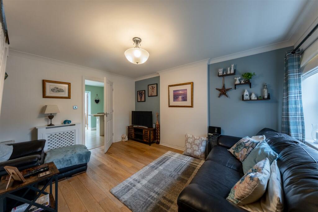 14 Delamere Close-007.jpg