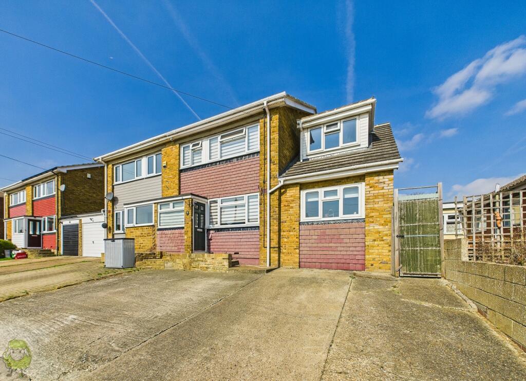 View Of The Front Of The Property