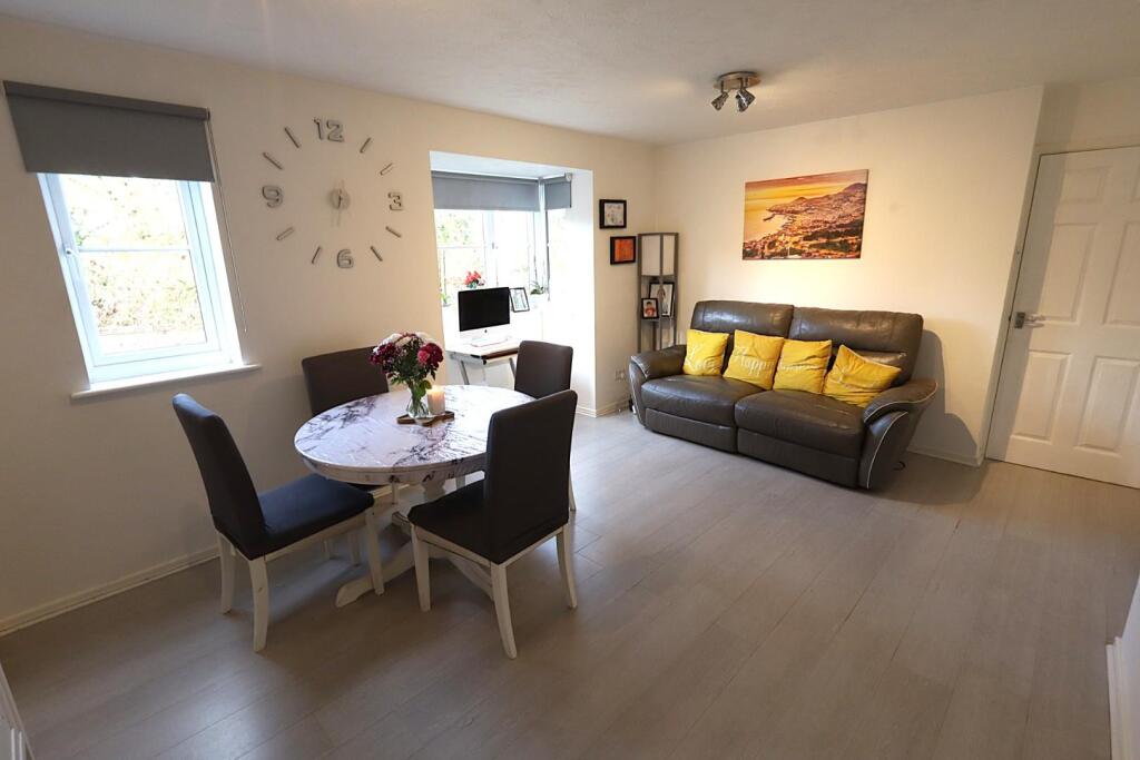Lounge/Diner