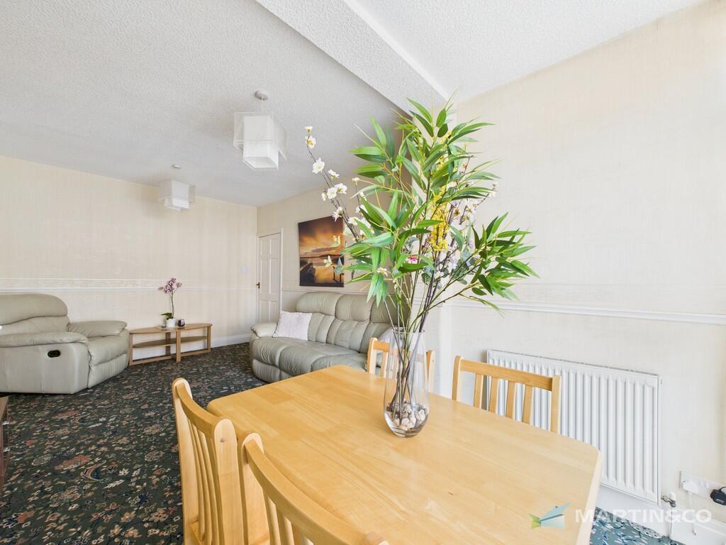 CAM02318G0-PR0430...