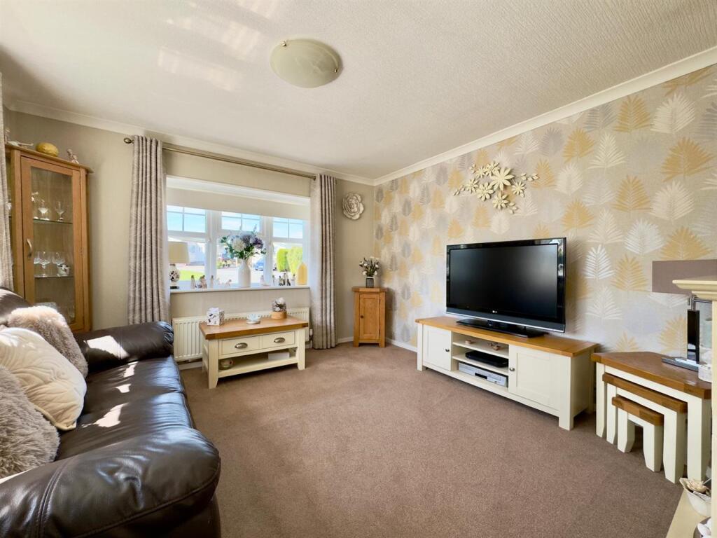 WhatsApp Image 2025-05-02 at 13.30.07 (6).jpeg