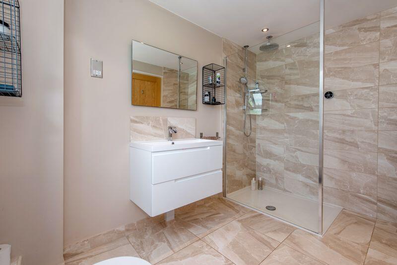 En suite shower room