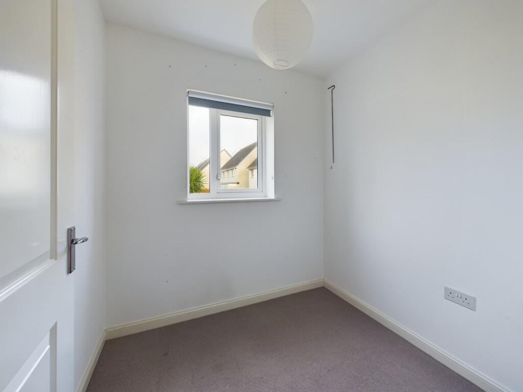 CAM03974G0-PR0089...