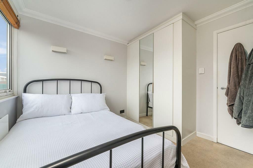W BEDROOM 2 b.jpg