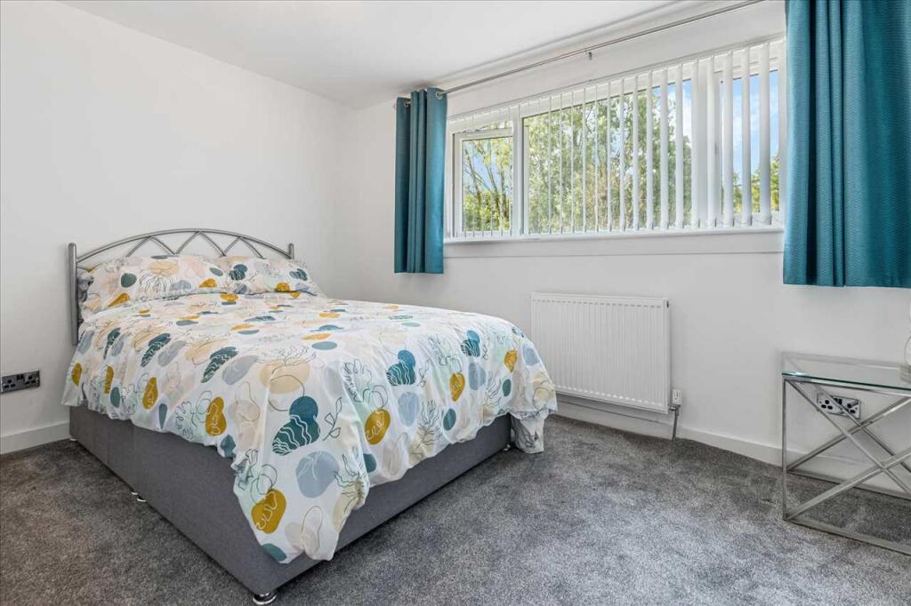 Bedroom Two (1)