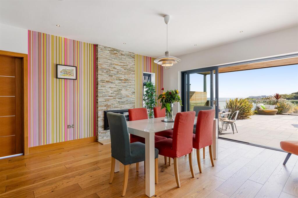 A18 - Bascombe Road, Brixham, Eastleigh House - 25