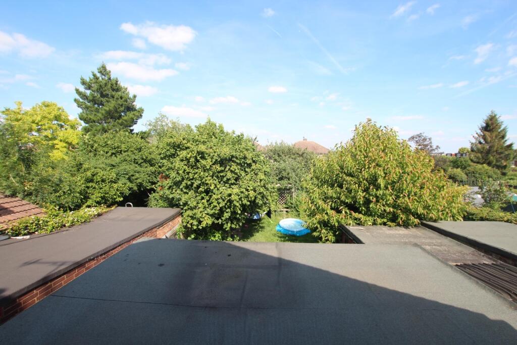 104 Ware Road Hoddesdon EN11 9ET via properties estate letting c