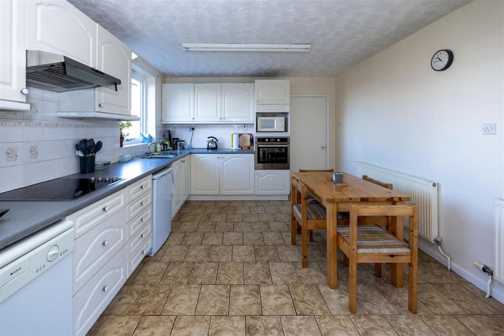 Kitchen 1.3 SAPL3975-20251130-DxO_DeepPRIME XD2s.j