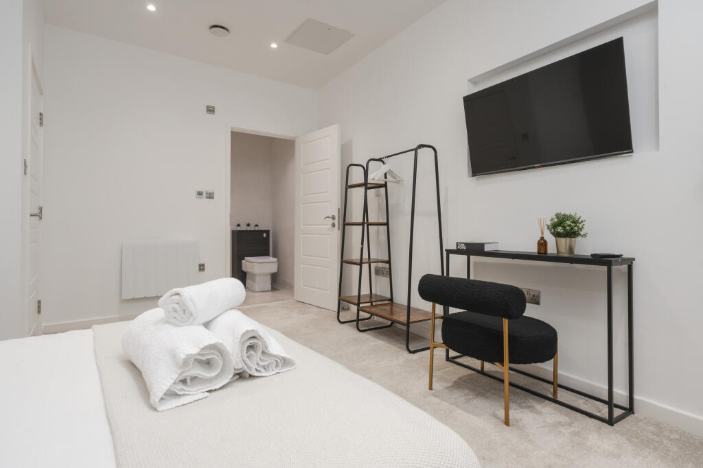 hounds gate court (51 of 70)