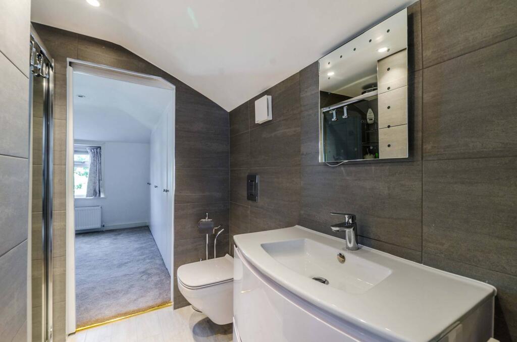 Westbourne Terrace Road, Little Venice, London, W2