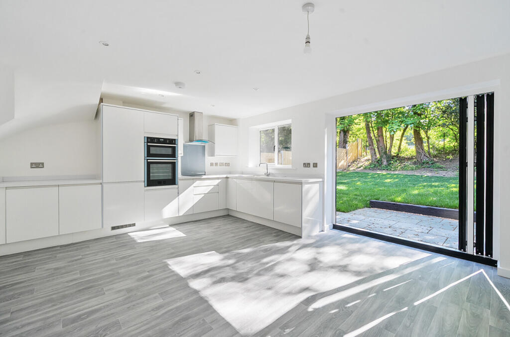 19-6819cd344f990-...