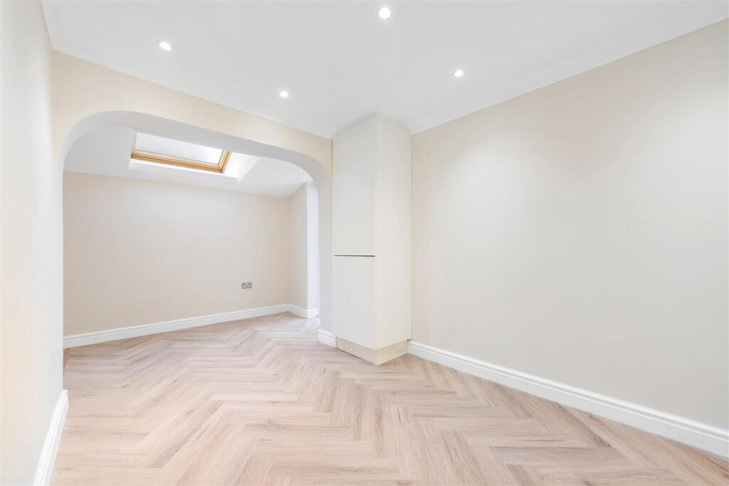 Mosslea Road-8.JPG