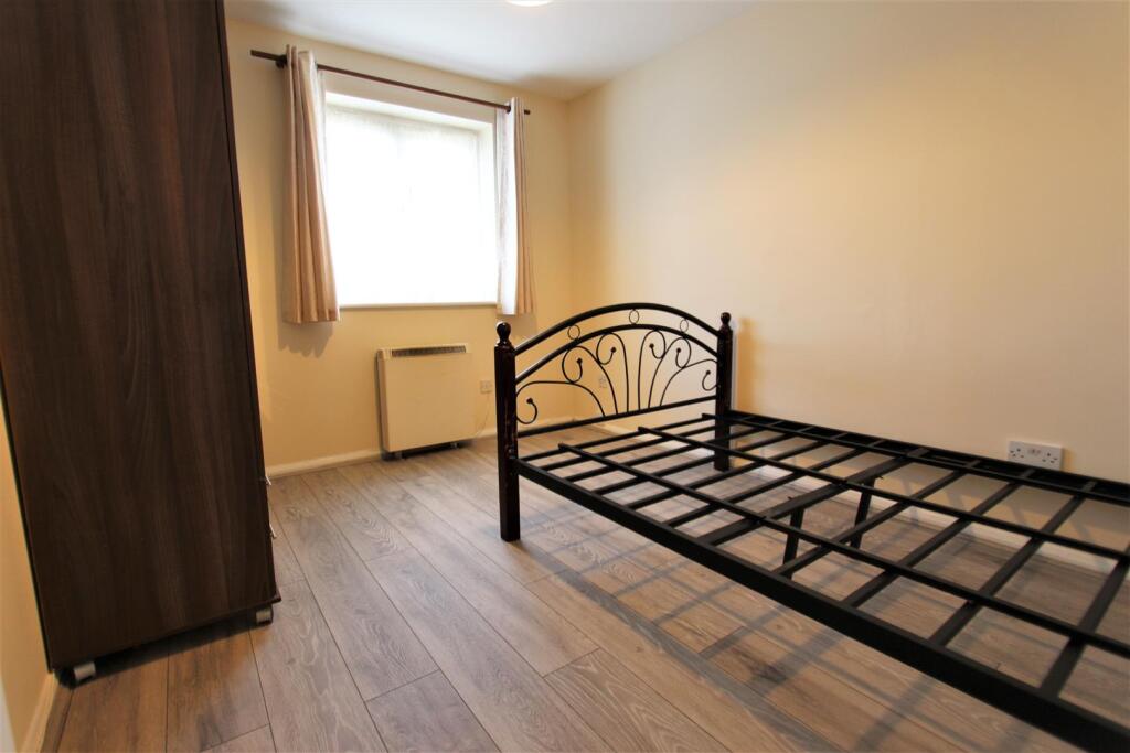 Bed 1
