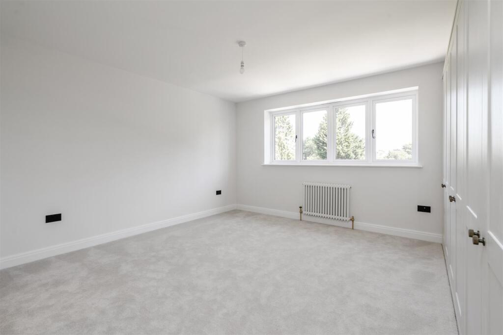 24 Kingscote Road_38.jpg