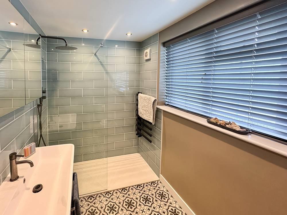 shower room.jpg