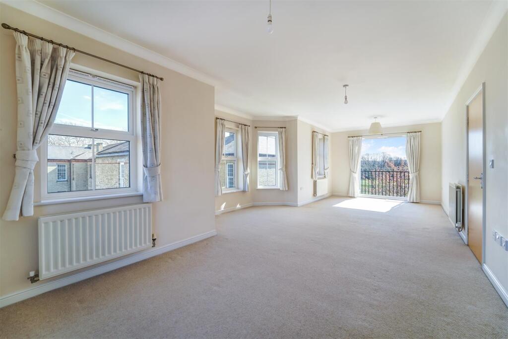 HORTON CRESCENT  SILK CROFT (6).jpg