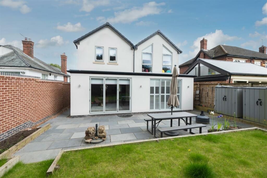 127a Crewe Road-051.jpg