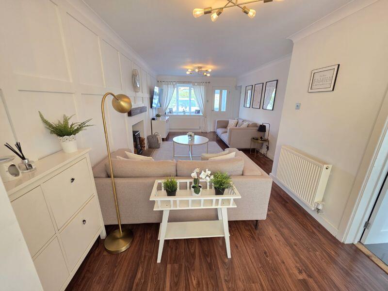 Lounge Additional Image