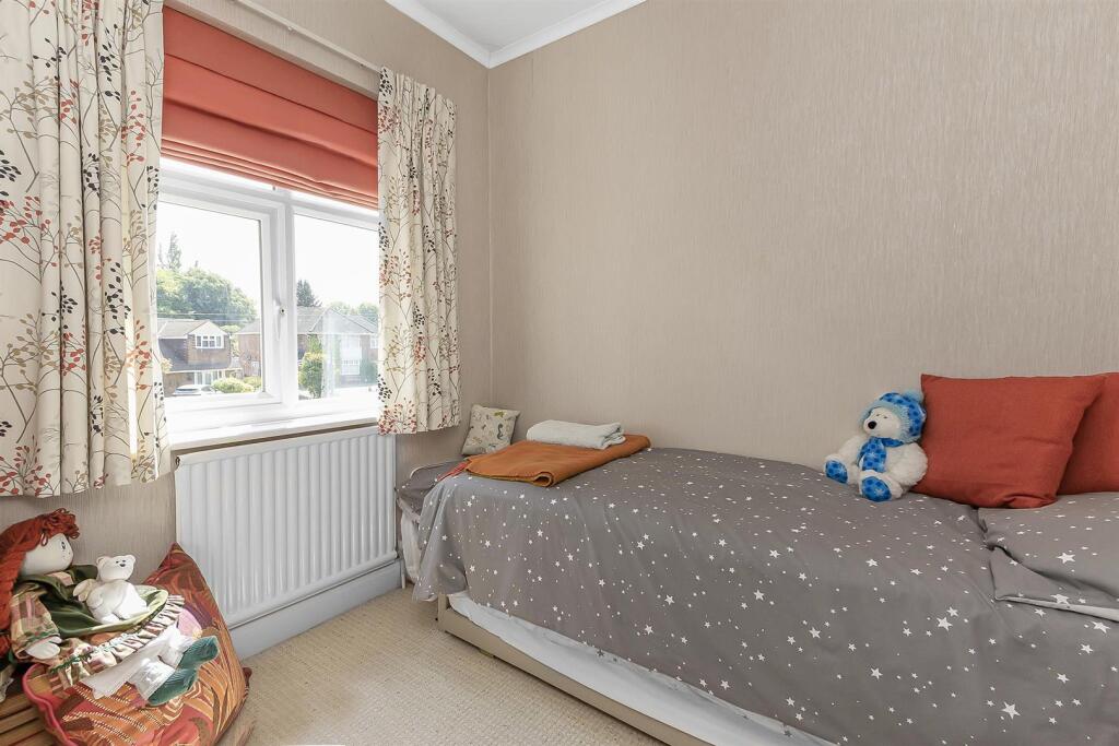 12 Longrood Road (13).jpg