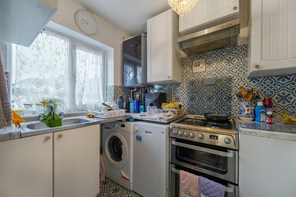 72B Eton Avenue - wg3C0tPRoKGAu7POAjlT.jpg
