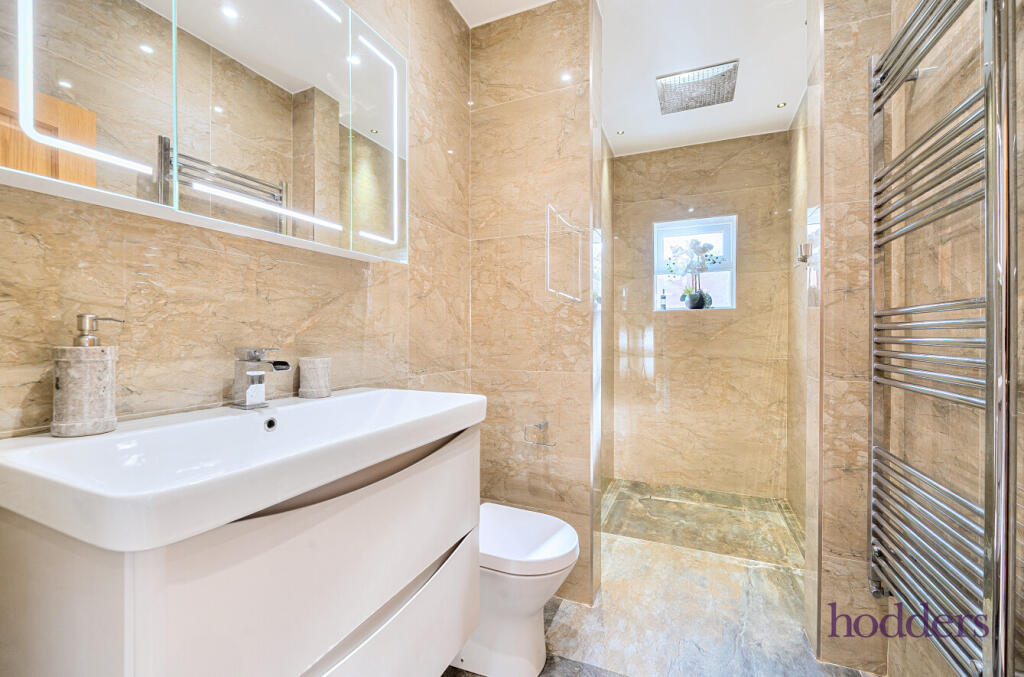 f19be0e2-8850-431...