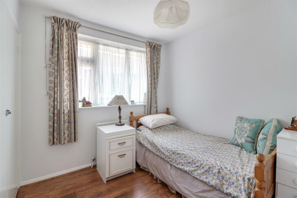 BEDROOM 3.jpg
