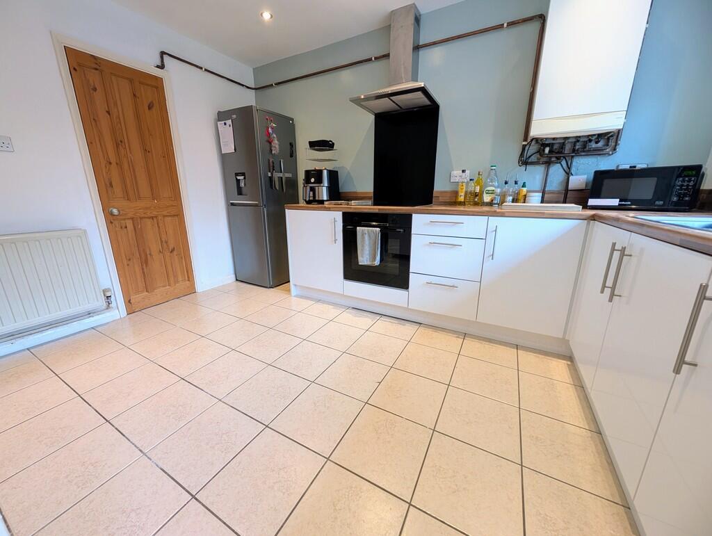 PXL_20250816_0921...