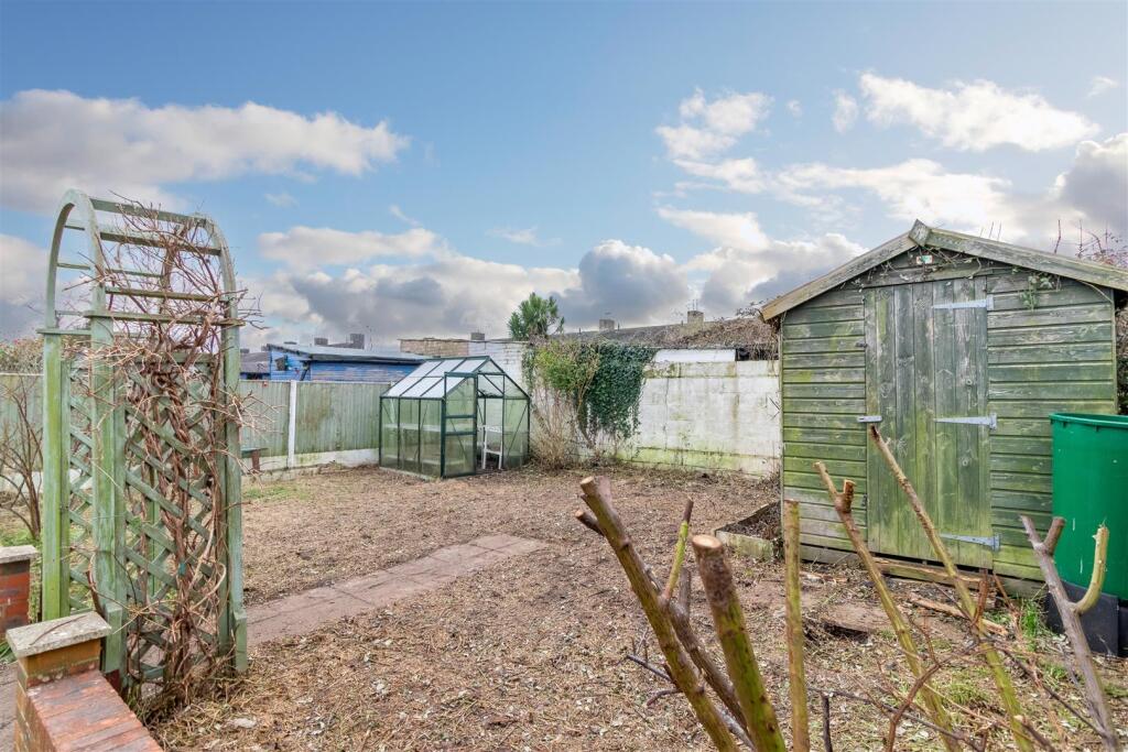 Sunningdale Rd-20.jpg