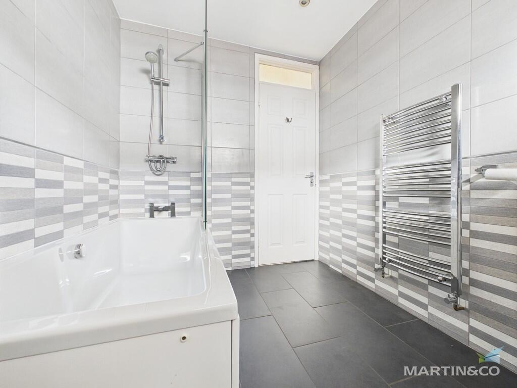 CAM03111G0-PR0360...